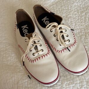 Keds Leather Baseball Sneakers NEW 8.5 Wide